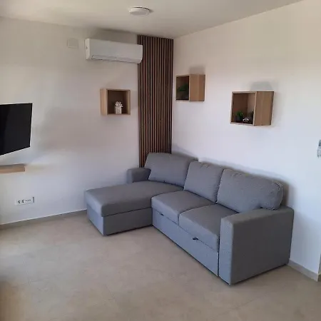 Modern Near - Pool And Terrace * Omišalj